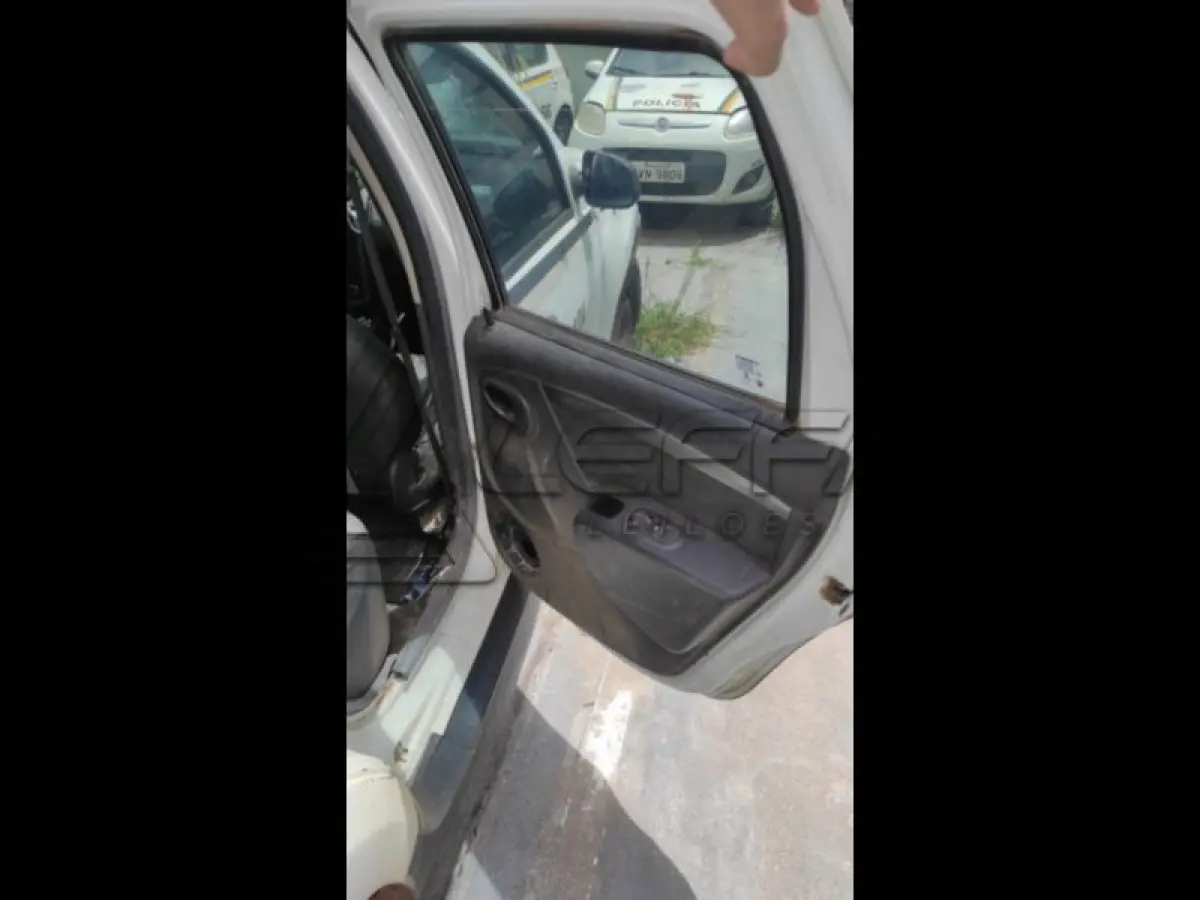 LOTE 164 - RENAULT/DUST ER 16 E 4X2