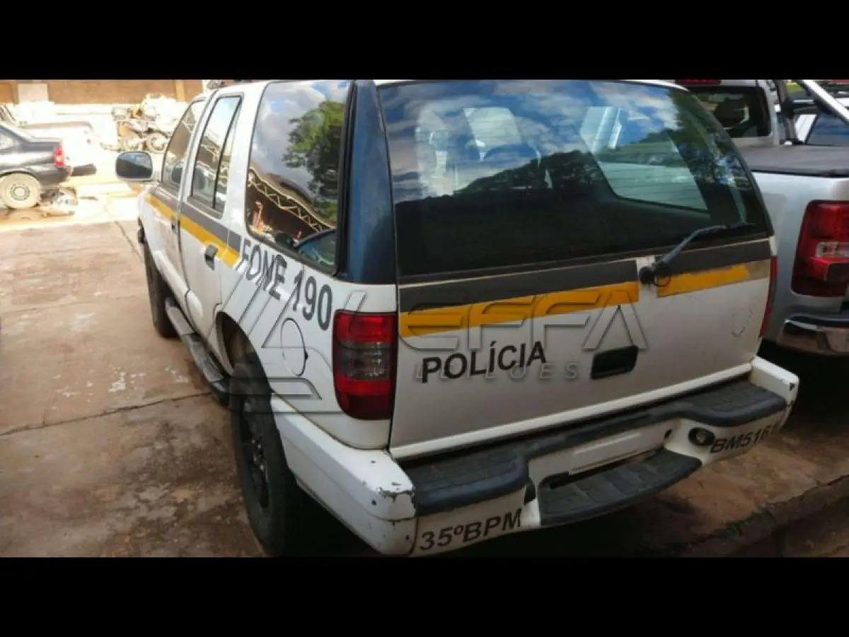 LOTE 099 - GM/BLAZER TORNADO