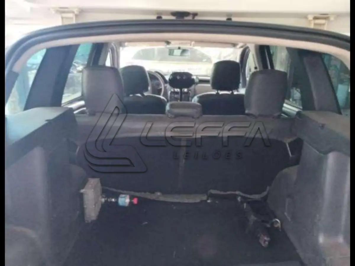 LOTE 215 - RENAULT/DUST ER 16 E 4X2