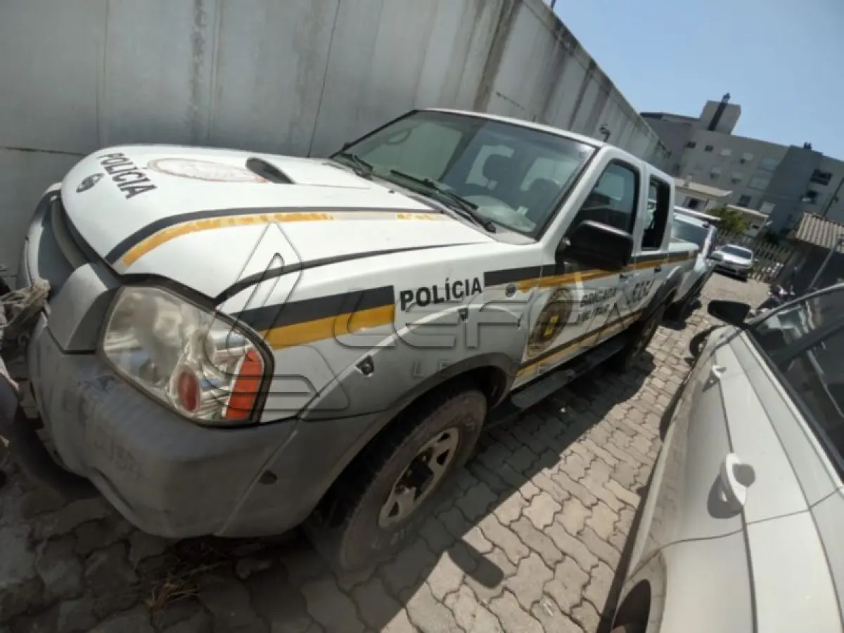 LOTE 197 - NISSAN/FRONTI ER 4X4 XE