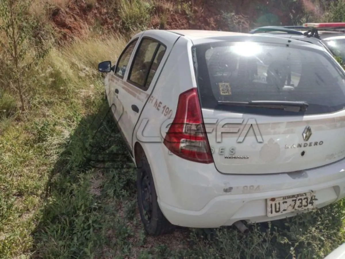 LOTE 204 - RENAULT/SAND ERO EXP 16HP