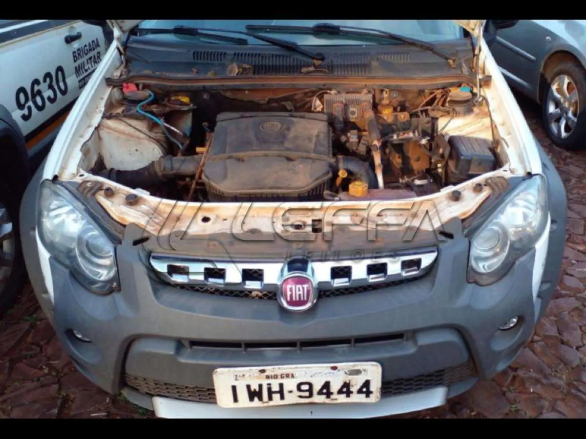 LOTE 161 - FIAT/WEEKEND ADVENTURE