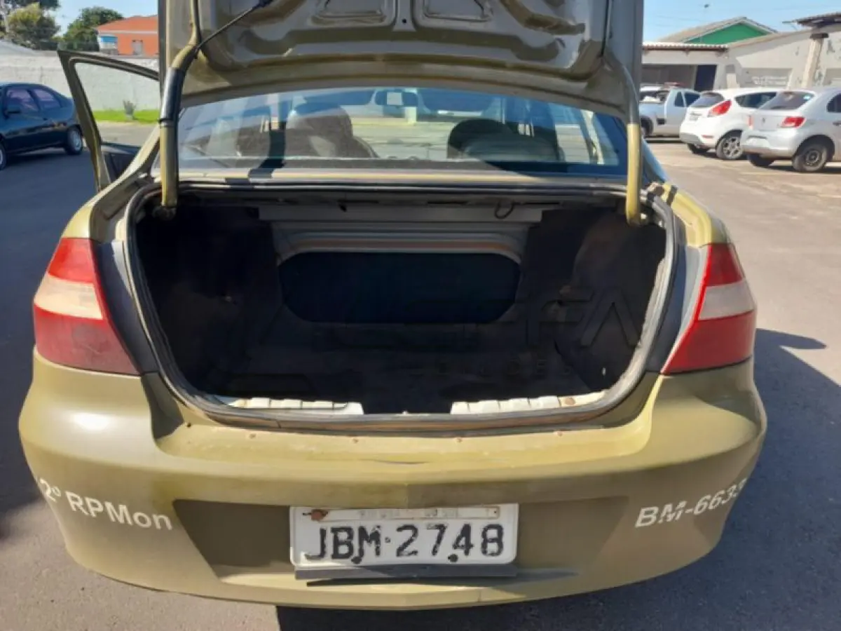 LOTE 109 - GM/PRISMA JOY