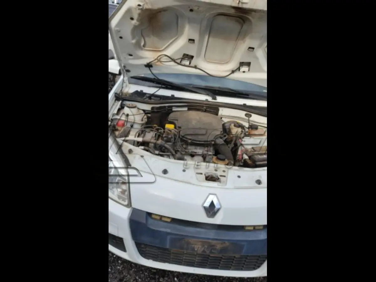 LOTE 199 - RENAULT/SAND ERO EXP 16HP