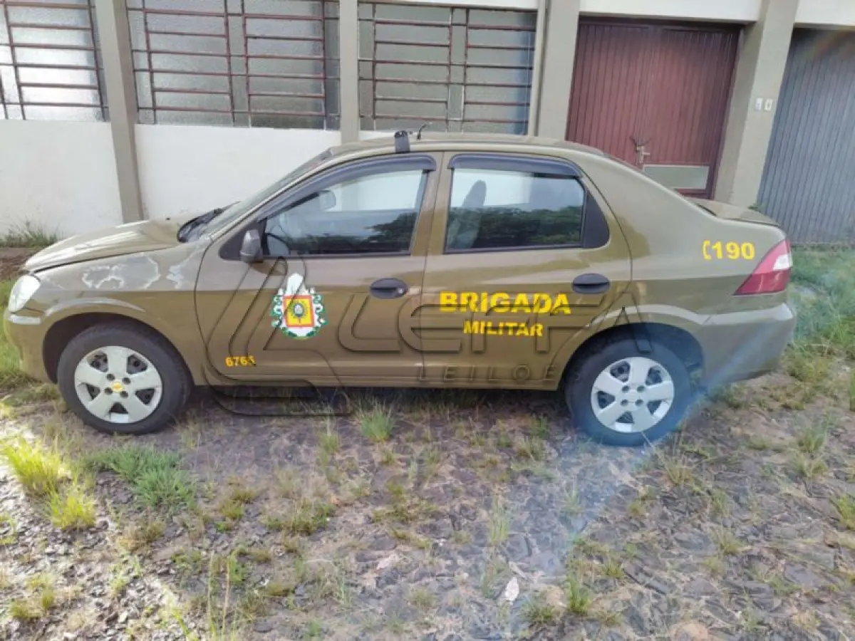 LOTE 144 - GM/PRISMA JOY