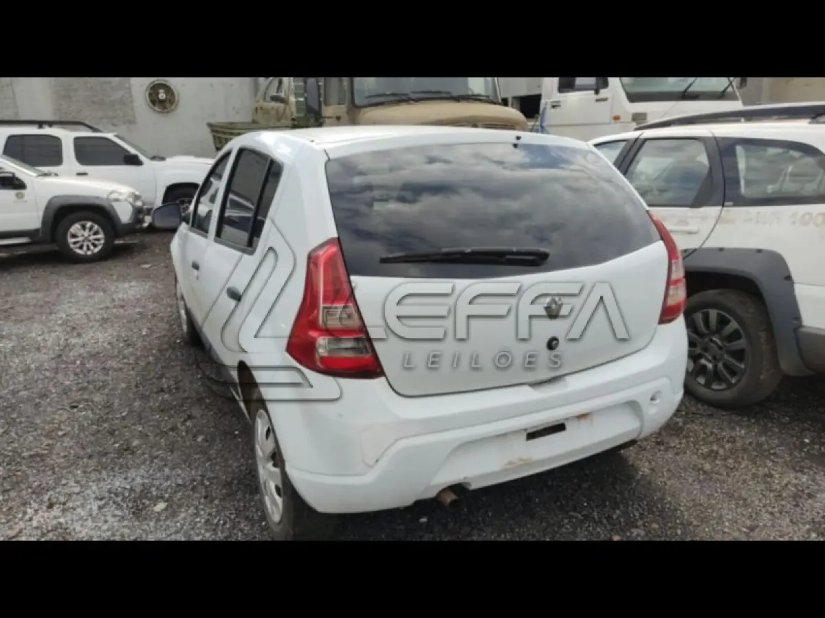 LOTE 199 - RENAULT/SAND ERO EXP 16HP