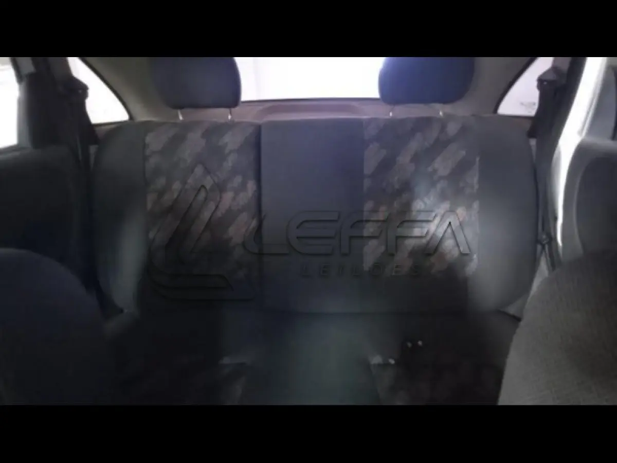 LOTE 114 - GM/CORSA SEDAN MAXX