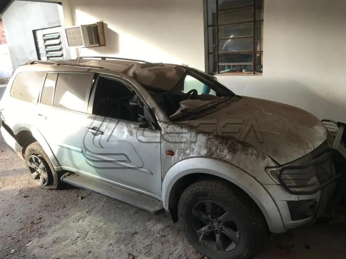 LOTE 022 - MMC/PAJERO HD D