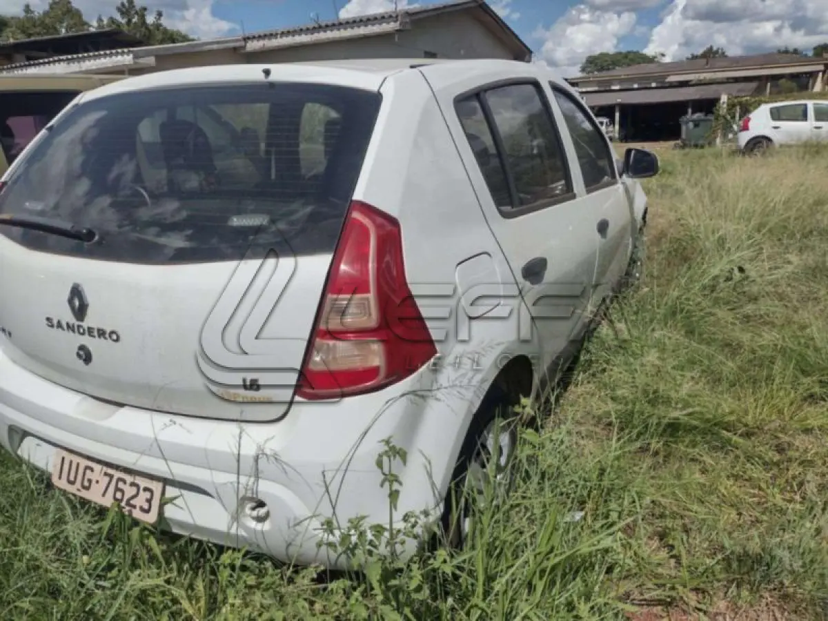 LOTE 205 - RENAULT/SAND ERO EXP 16HP