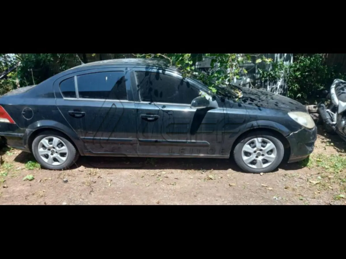LOTE 125 - GM/VECTRA SD EXPRESSION