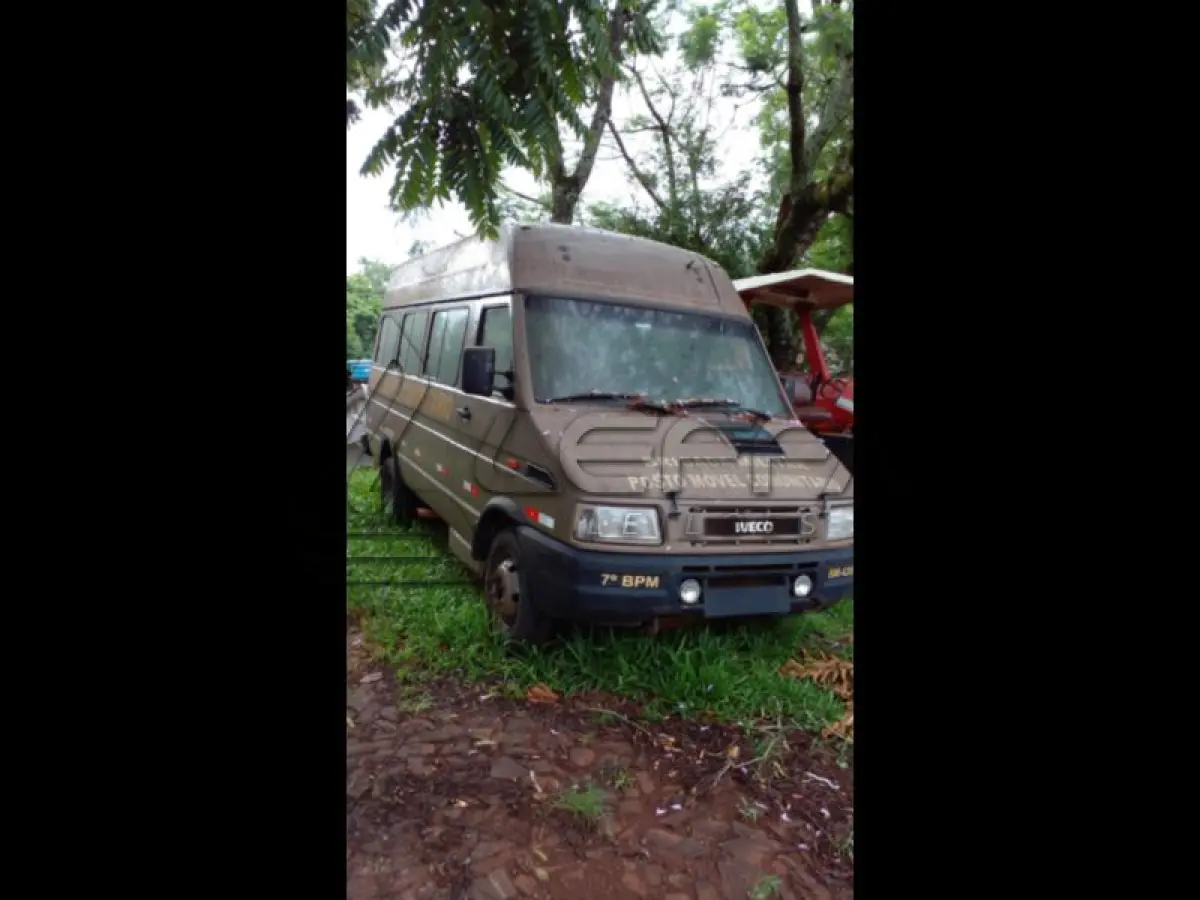 LOTE 152 - IVECOFIAT/D401 2 MAXIVAN1