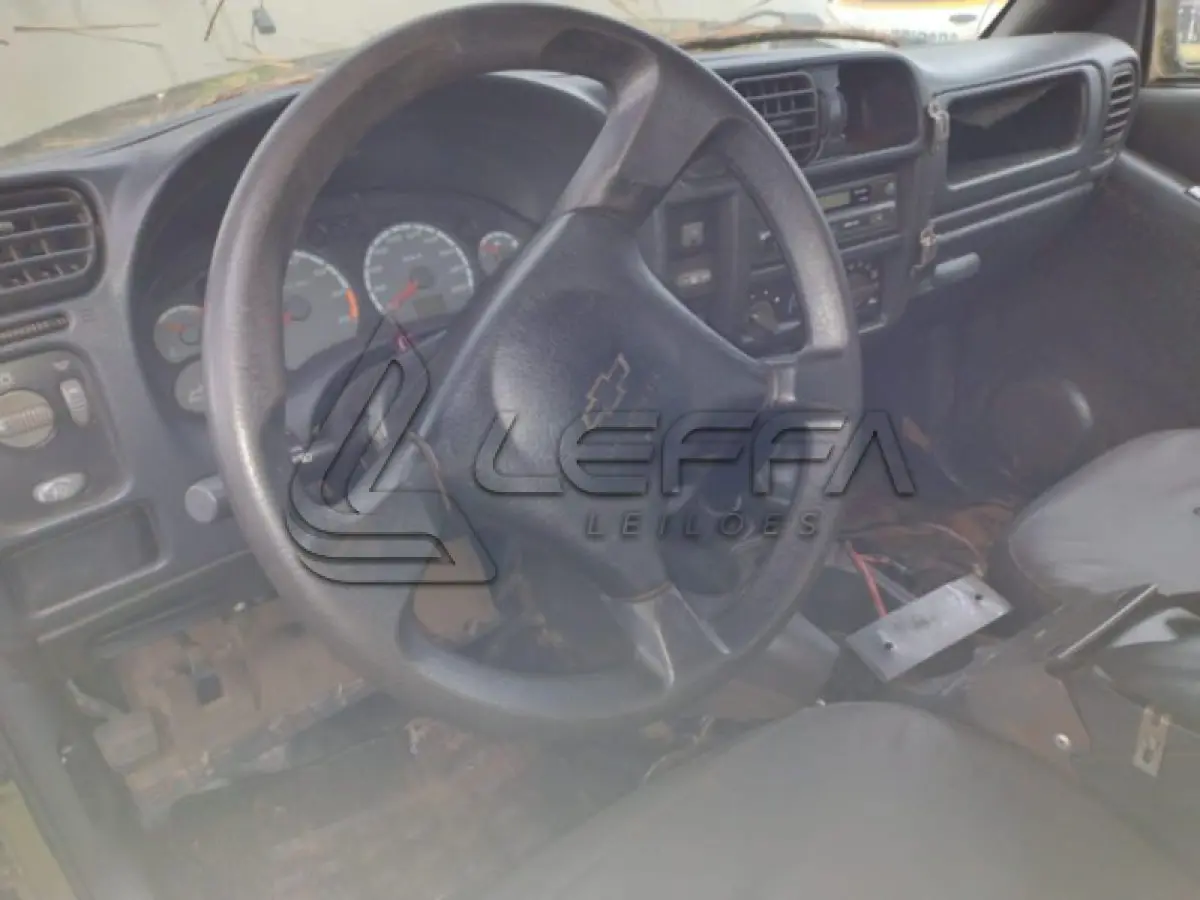 LOTE 218 - GM/BLAZER TORNADO