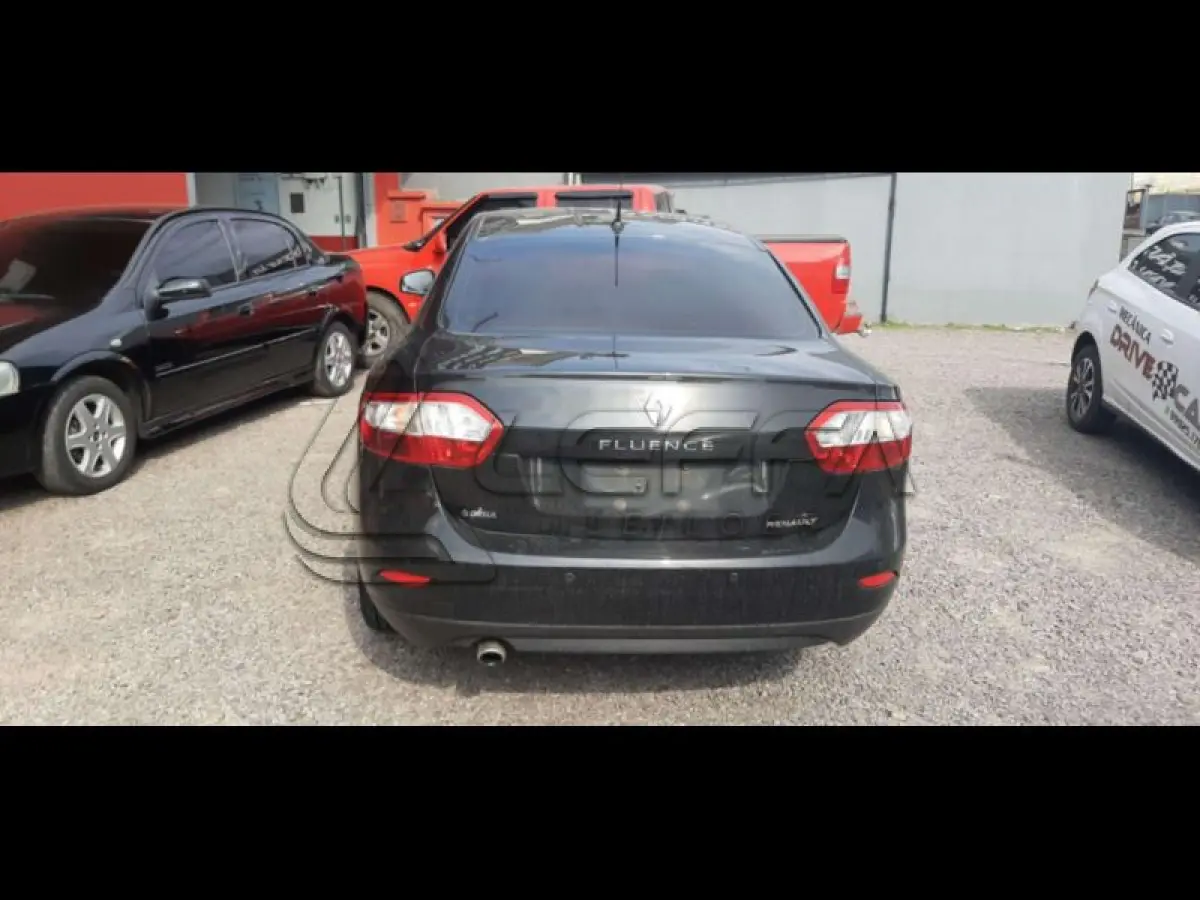 LOTE 095 - I/RENAULT FLUENCE DYN20M