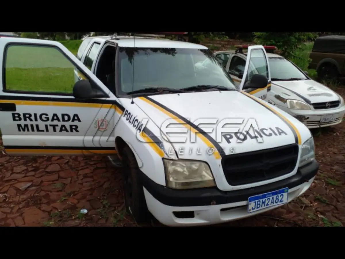 LOTE 153 - GM/BLAZER ADVANTAGE