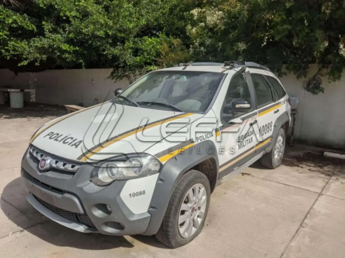 LOTE 198 - FIAT/WEEKEND ADVENTURE