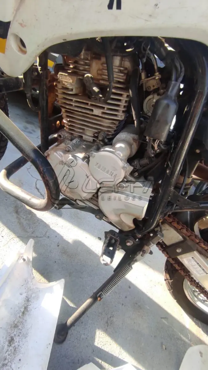 LOTE 173 - YAMAHA/LAND ER XTZ 250