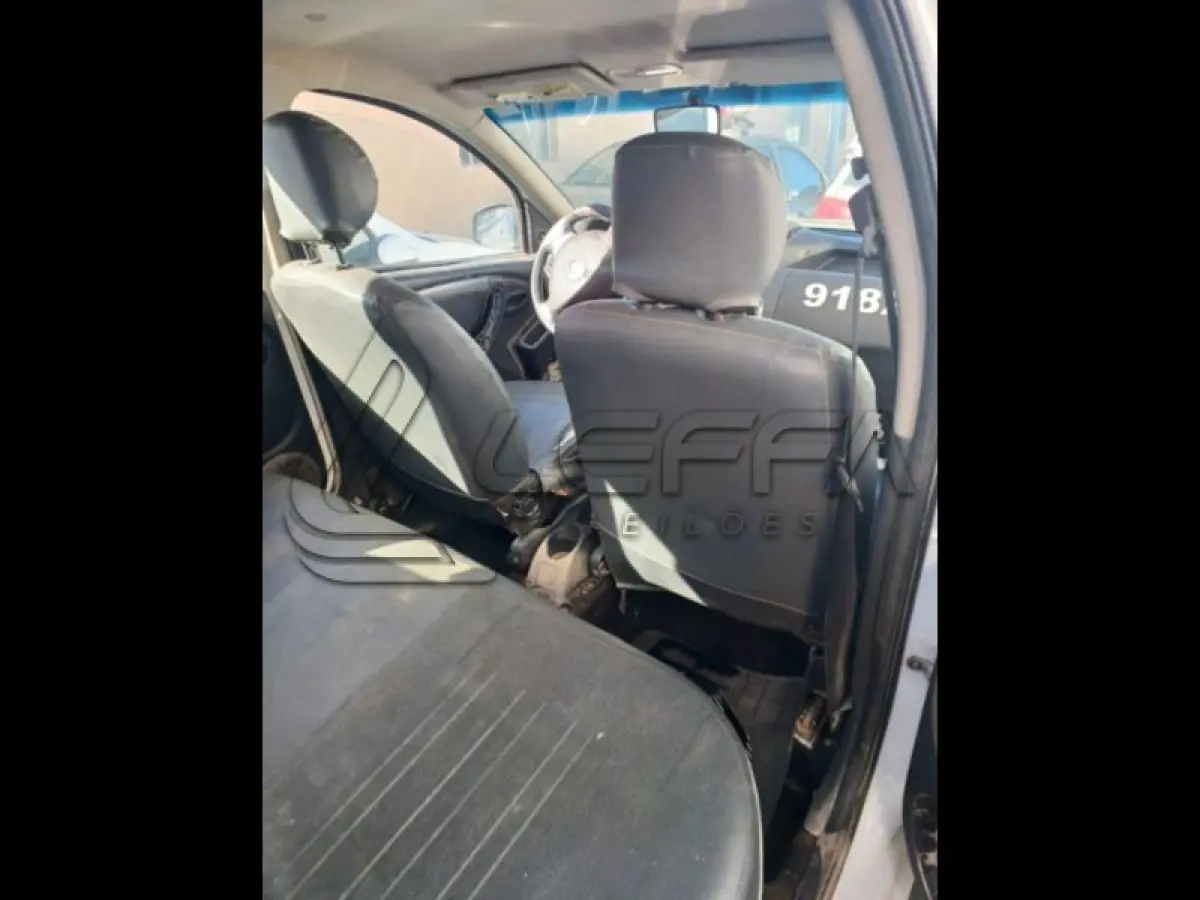 LOTE 190 - RENAULT/DUST ER 16 E 4X2