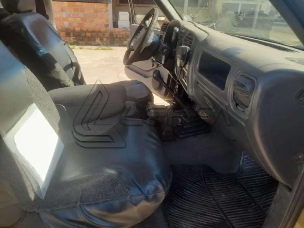 LOTE 111 - GM/S10 2.8 S