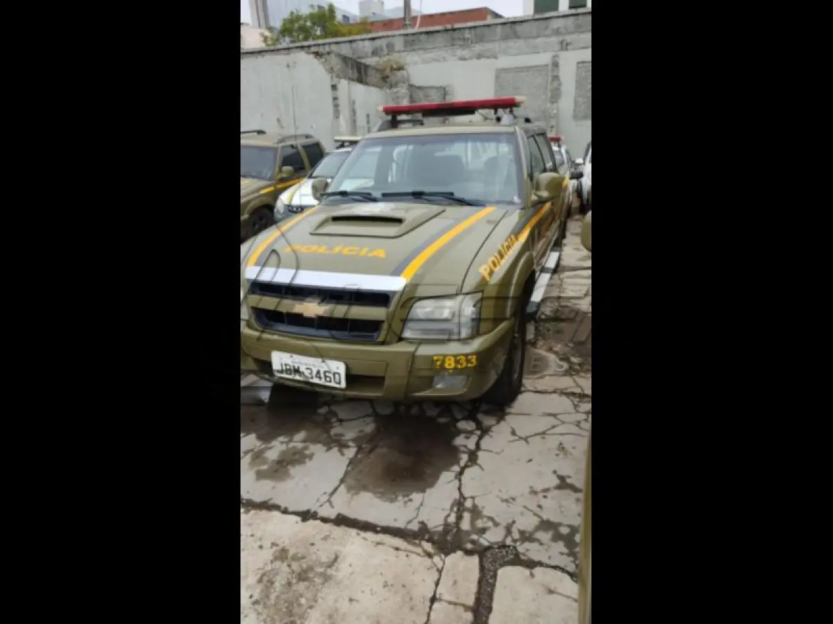 LOTE 200 - GM/S10 RODEIO
2.8 D 4X4