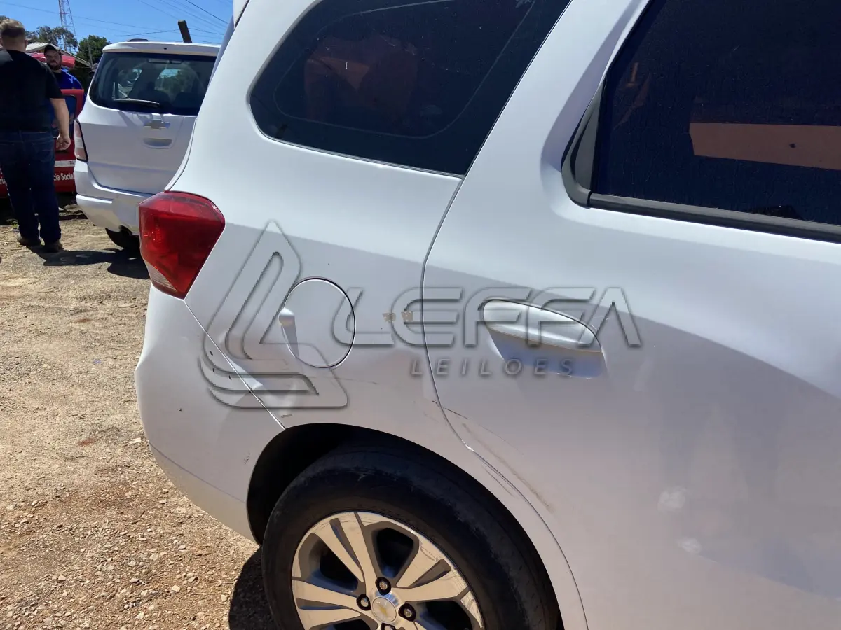 LOTE 011 - UM VEÍCULO CHEVROLET/SPIN 1.8 LTZ, FLEX, PLACAS IYT-1753, ANO 2018, MODELO 2019