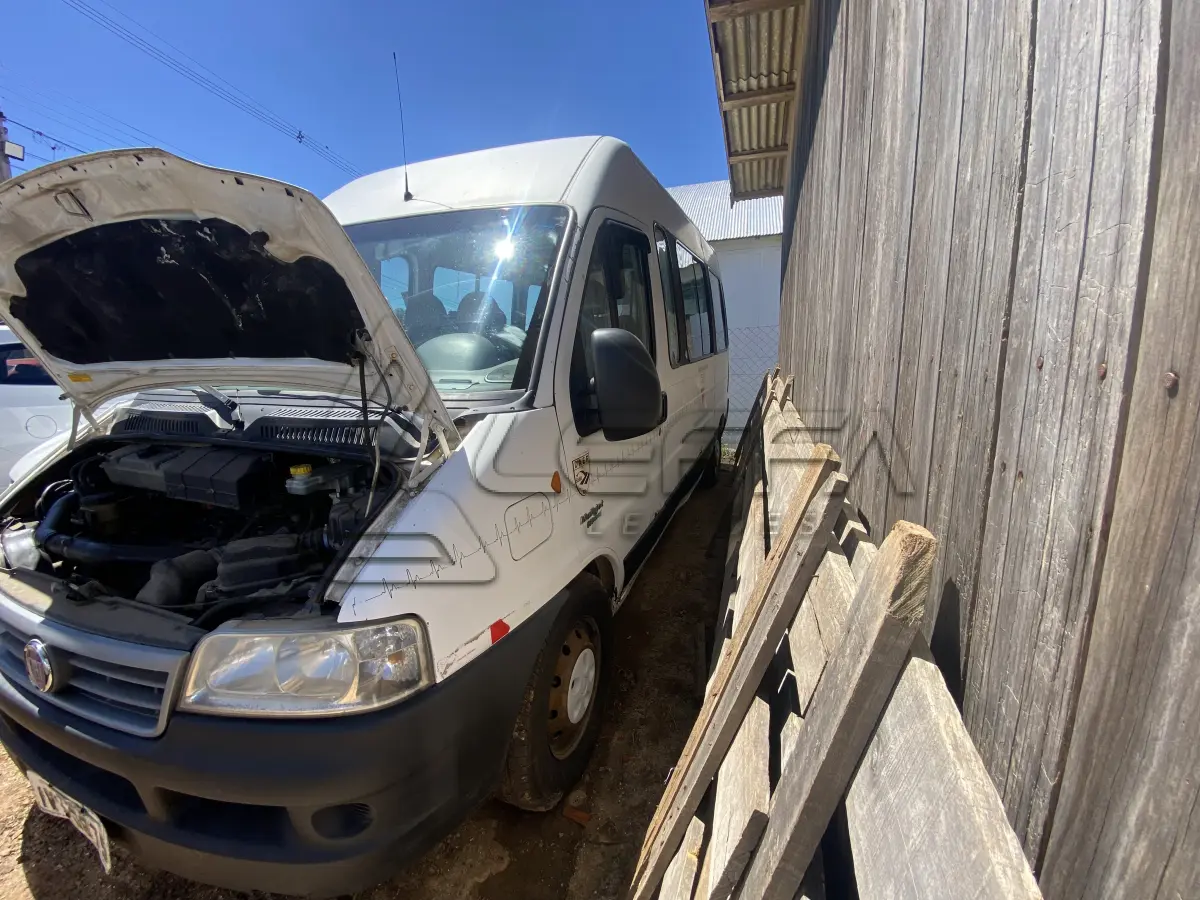 LOTE 010 - UM VEÍCULO FIAT/DUCATO MC TCA, DIESEL, PLACAS IVU-0875, ANO 2014, MODELO 2014