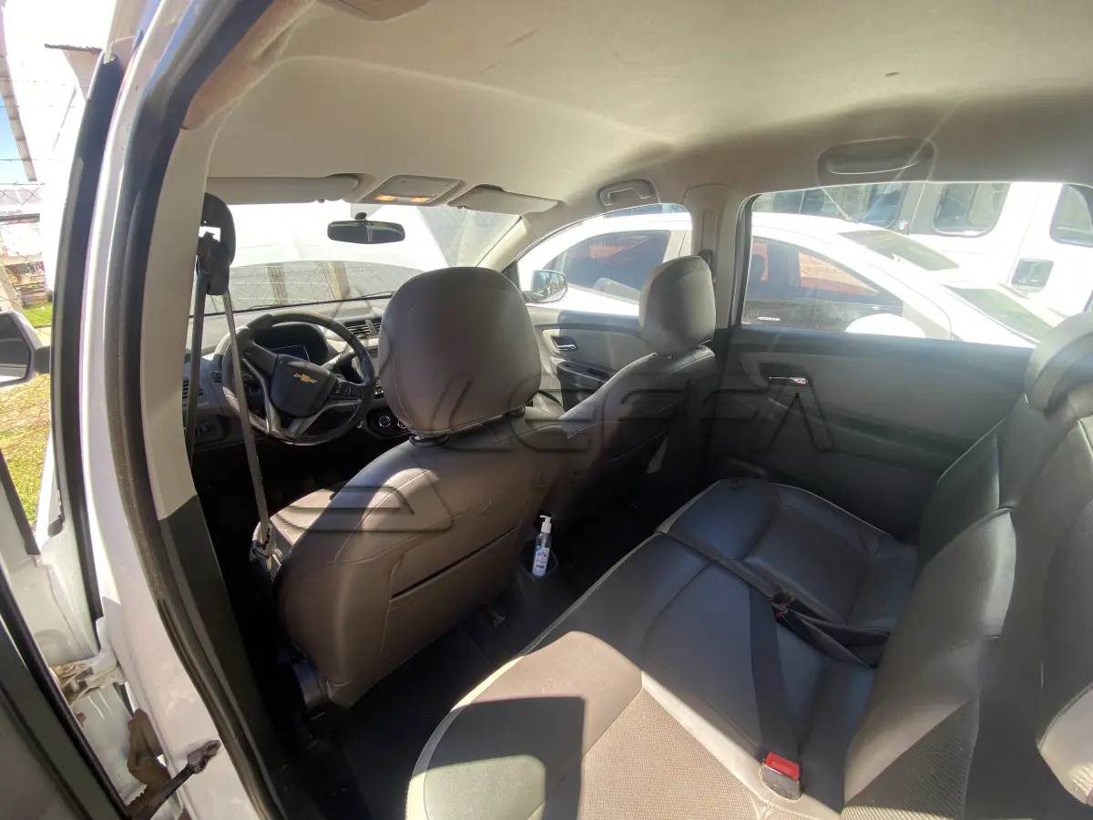LOTE 008 - UM VEÍCULO CHEVROLET/SPIN 1.8 LTZ, FLEX, PLACAS IXH-6791, ANO 2016, MODELO 2016