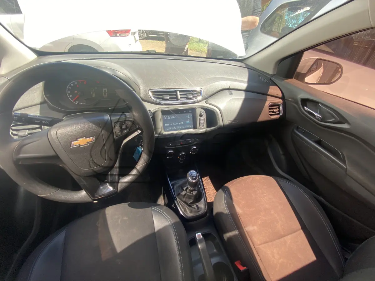 LOTE 011 - UM VEÍCULO CHEVROLET/SPIN 1.8 LTZ, FLEX, PLACAS IYT-1753, ANO 2018, MODELO 2019