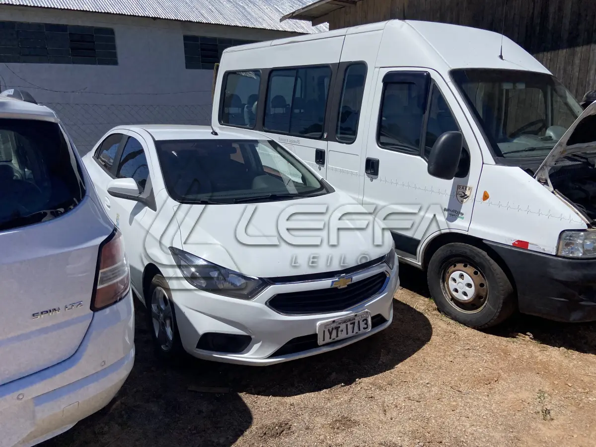 LOTE 007 - UM VEÍCULO CHEVROLET/PRISMA 1.4 MT LT, FLEX, PLACAS IYT-1713, ANO 2018, MODELO 2019
