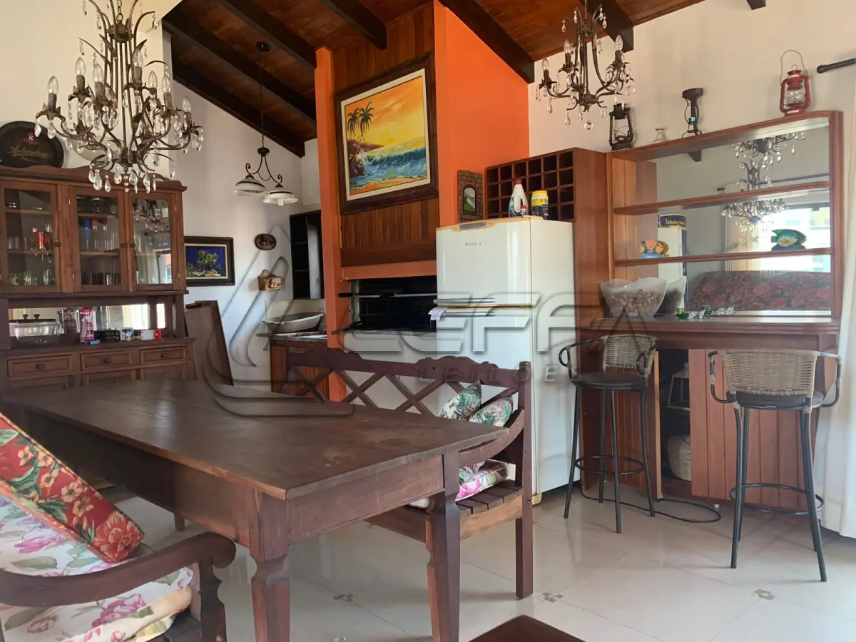 LOTE 001 - APARTAMENTO (TIPO COBERTURA) Nº 501 E VAGAS DE GARAGENS NºS 02 E 06, DO EDIFÍCIO CINARA, NA CIDADE DE CAPÃO DA CANOA/RS