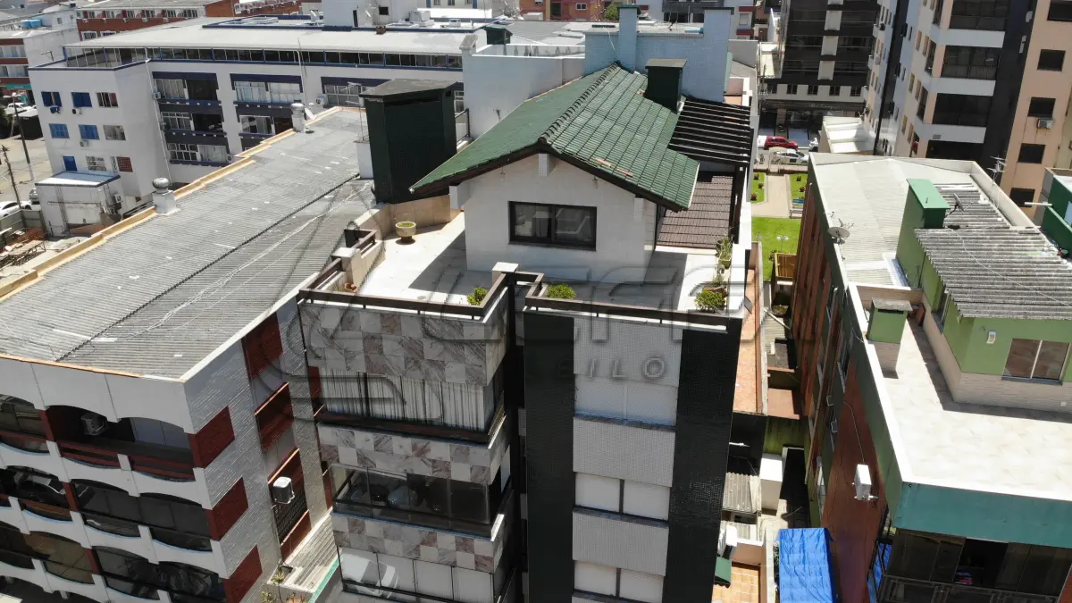LOTE 001 - APARTAMENTO (TIPO COBERTURA) Nº 501 E VAGAS DE GARAGENS NºS 02 E 06, DO EDIFÍCIO CINARA, NA CIDADE DE CAPÃO DA CANOA/RS