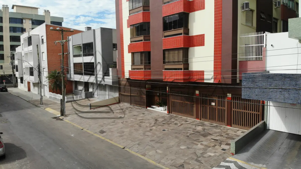 LOTE 001 - Apto n° 207 Edifício Resid Rodiel'is, no Centro em Capão da Canoa RS