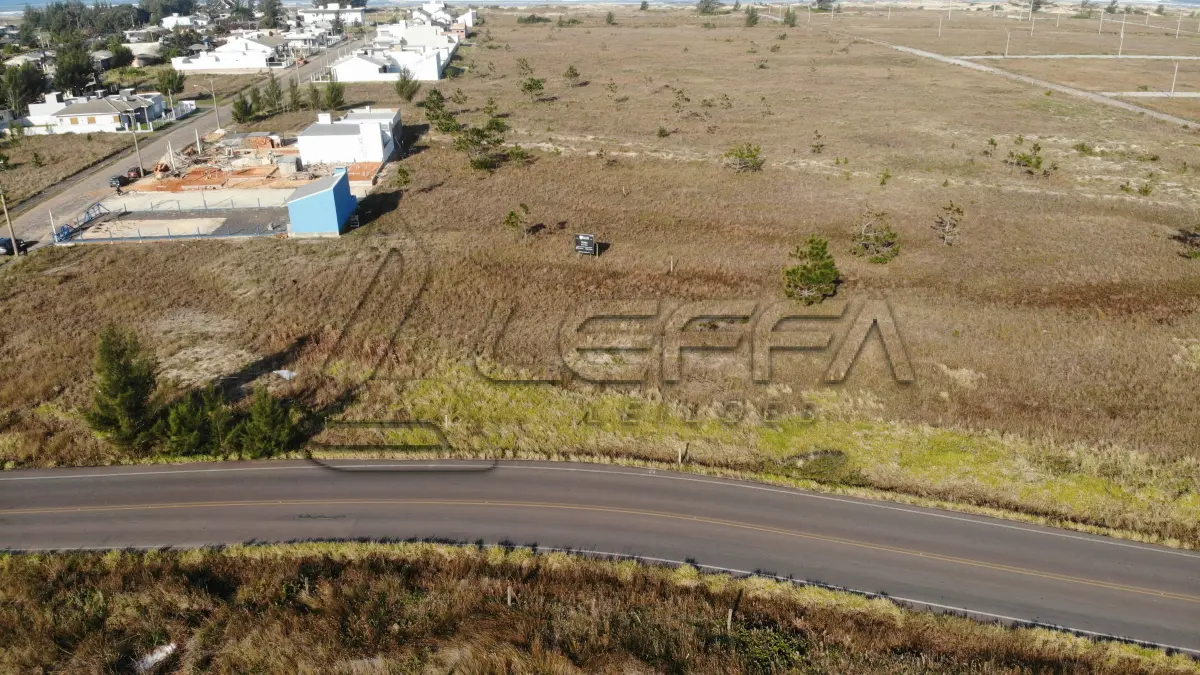 LOTE 002 - Terreno Urbano, Lote 09 Quadra 14, na Praia de Amaragi em Terra de Areia RS