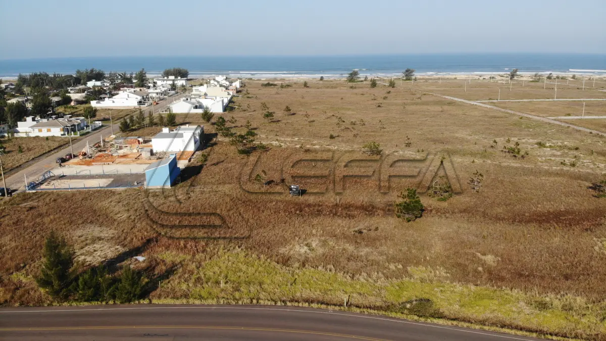 LOTE 002 - Terreno Urbano, Lote 09 Quadra 14, na Praia de Amaragi em Terra de Areia RS