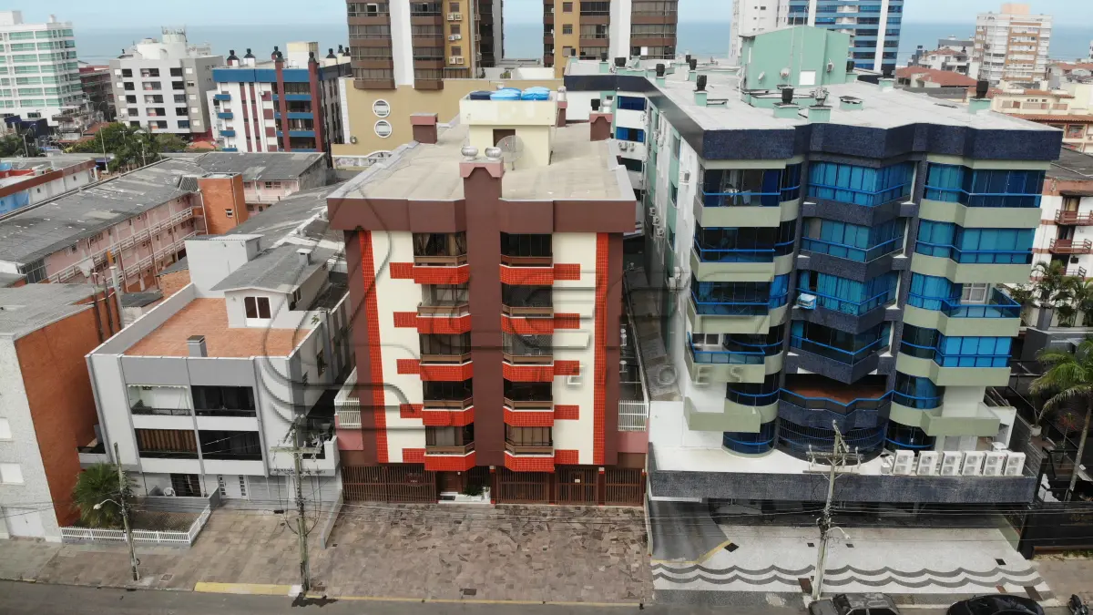LOTE 001 - Apto n° 207 Edifício Resid Rodiel'is, no Centro em Capão da Canoa RS