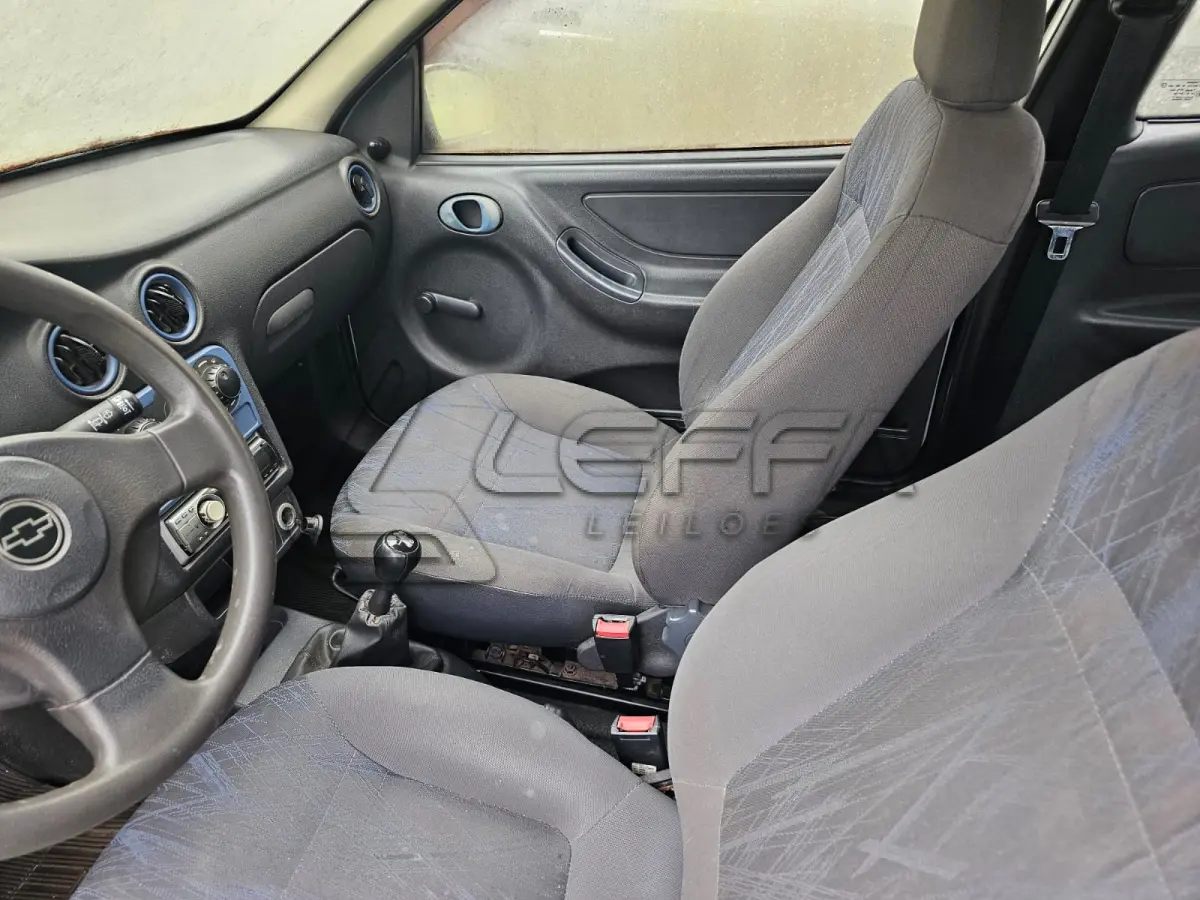 LOTE 001 - GM/CELTA 3 PORTAS, PLACAS MGI-3580, ANO/MODELO 2003/2004, COR BRANCA, RENAVAM 818303484.