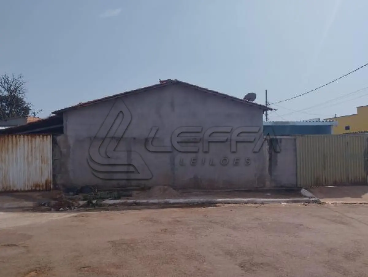 LOTE 090 - Casa / ESTADO: MG / CIDADE: FORMOSO / 0