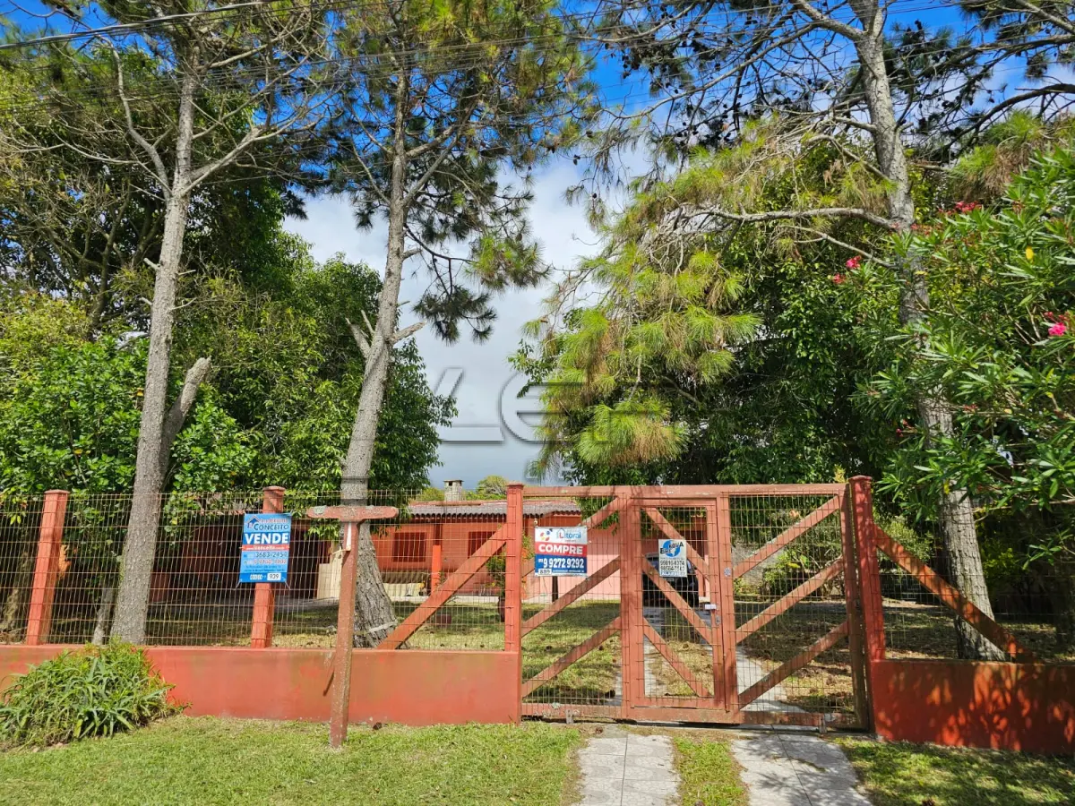 LOTE 002 - Um Imóvel na Rua Eurico Gaspar, em Imbé RS