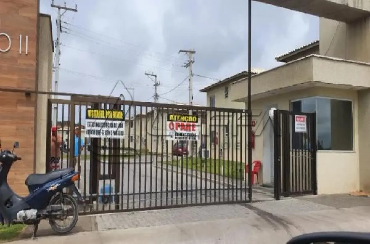 LOTE 240 - Apartamento / ESTADO: RJ / CIDADE: CABO FRIO / RES MONACO II