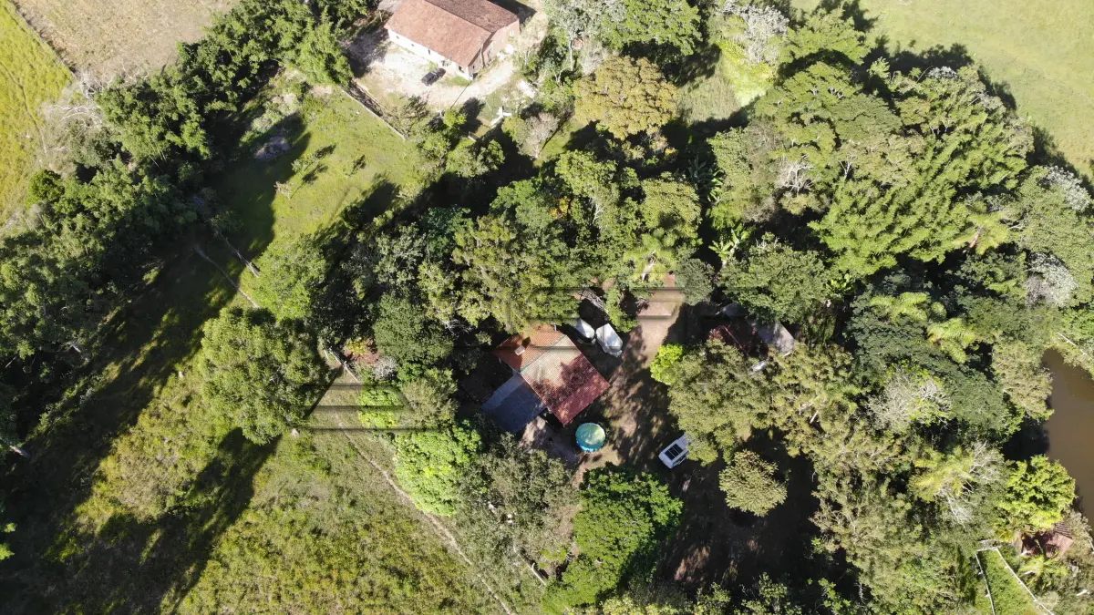 LOTE 006 - A FRAÇÃO IDEAL EQUIVALENTE A TRÊS MIL E QUINHENTOS E TRINTA E UM METROS E VINTE E CINCO CENTIMETROS QUADRADOS (3.531,25M²), QUE FAZ PARTE DE UM TODO MAIOR, SITUADO NO LUGAR DENOMINADO “PRIMEIRA SECÇÃO SALINA”, TORRES/RS