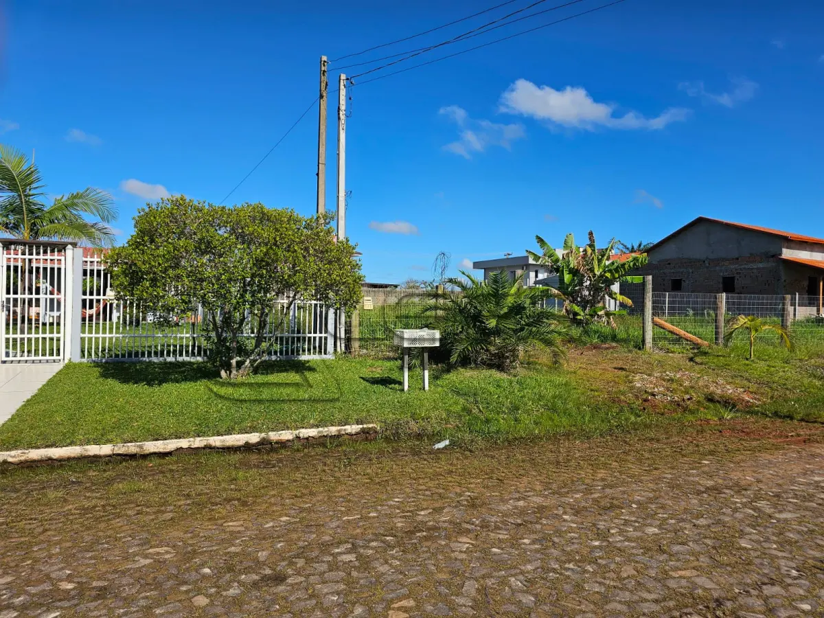 LOTE 001 - Terreno Urbano, Lote 09 Quadra 12, no Balneário Itapeva, em Torres RS