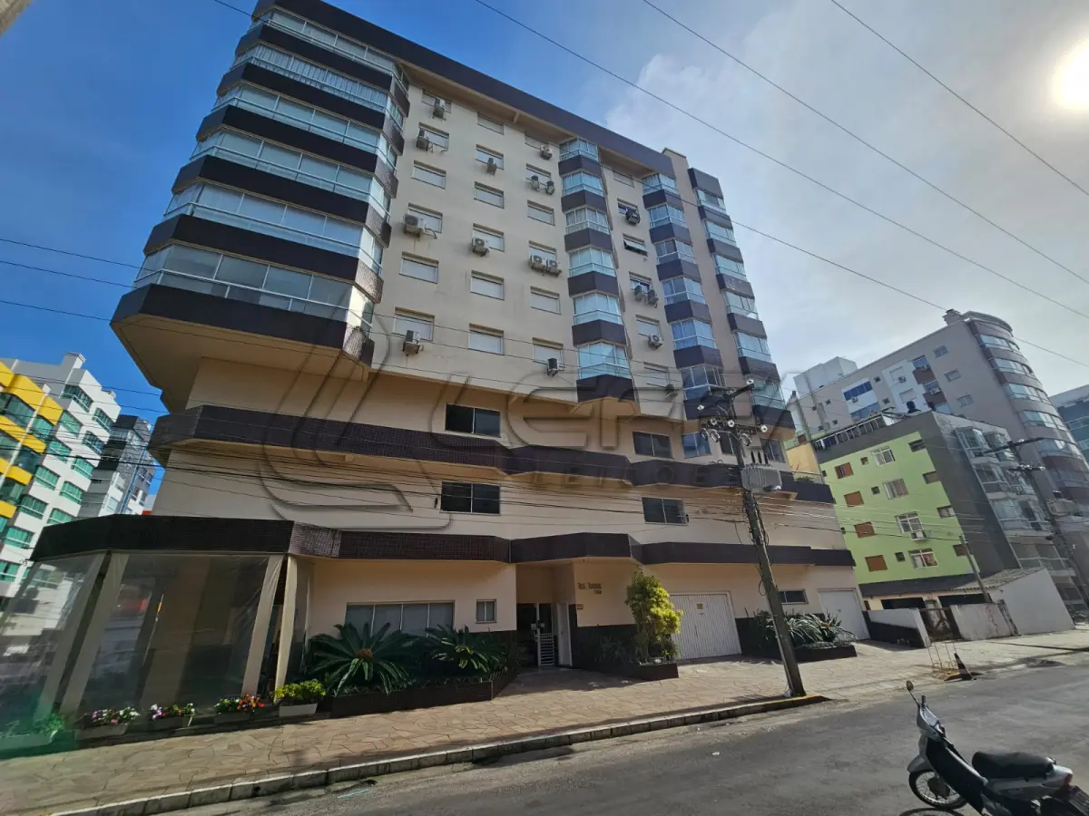 LOTE 001 - UM APARTAMENTO N° 504 (QUINHENTOS E QUATRO), do Edifício Comercial e Residencial TUIANE, situado na Rua 4 (quatro), n° 1143, na Praia ZONA NOVA DE CAPÃO DA CANOA, neste Município de CAPÃO DA CANOA/RS