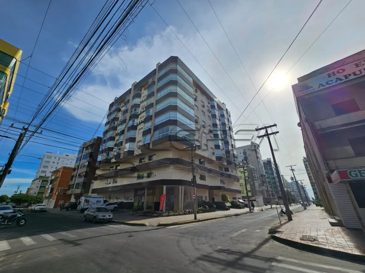 LOTE 001 - UM APARTAMENTO N° 504 (QUINHENTOS E QUATRO), do Edifício Comercial e Residencial TUIANE, situado na Rua 4 (quatro), n° 1143, na Praia ZONA NOVA DE CAPÃO DA CANOA, neste Município de CAPÃO DA CANOA/RS