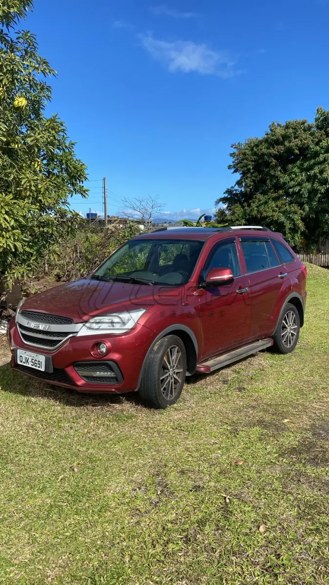 LOTE 001 - UM VEÍCULO I/LIFAN X60 CVT VIP, COR VERMELHA, PLACAS QJK5691, ANO/MODELO 2018/2018, RENAVAM 1144540175