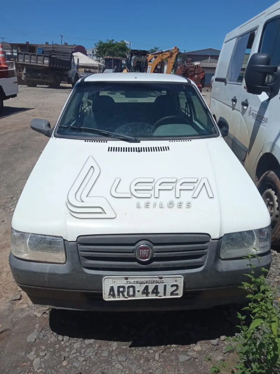 LOTE 005 - UM VEÍCULO FIAT UNO, ANO 2009, MODELO 2010, PLACAS ARO-4412 