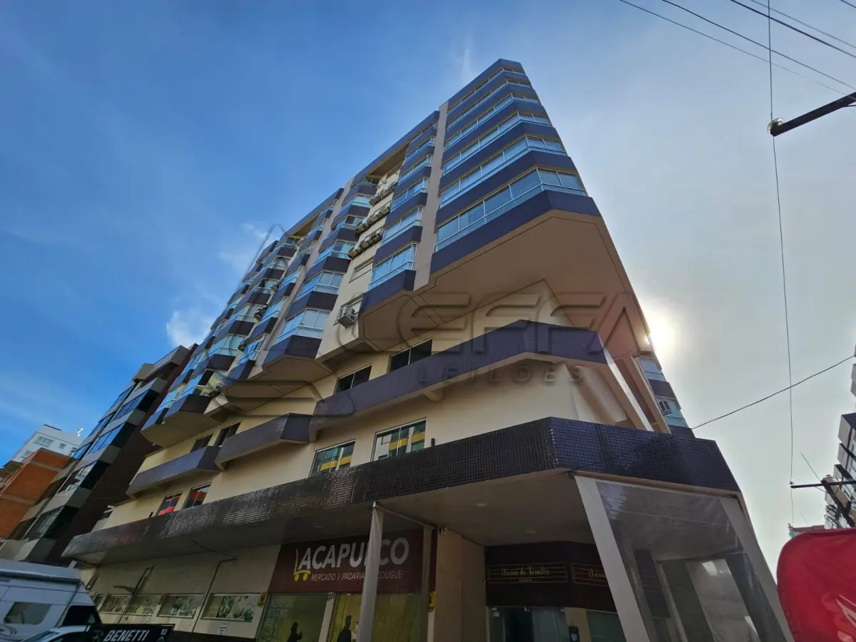 LOTE 001 - UM APARTAMENTO N° 504 (QUINHENTOS E QUATRO), do Edifício Comercial e Residencial TUIANE, situado na Rua 4 (quatro), n° 1143, na Praia ZONA NOVA DE CAPÃO DA CANOA, neste Município de CAPÃO DA CANOA/RS
