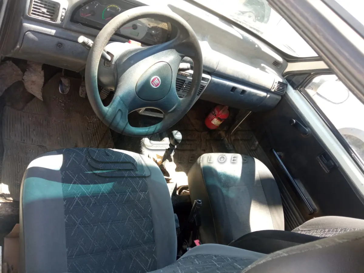 LOTE 005 - UM VEÍCULO FIAT UNO, ANO 2009, MODELO 2010, PLACAS ARO-4412 