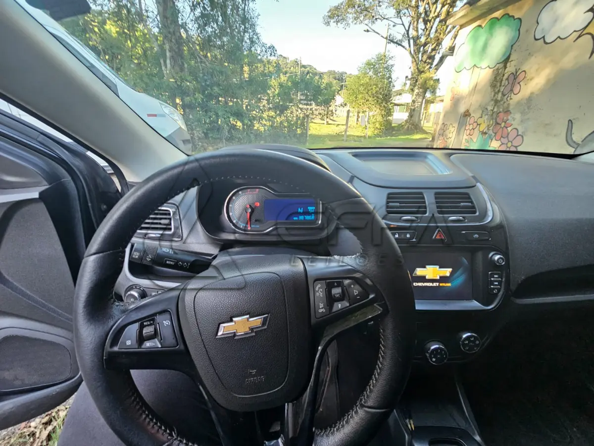 LOTE 002 - CHEVROLET/COBALT 18A LTZ Ano/modelo: 2016/2017