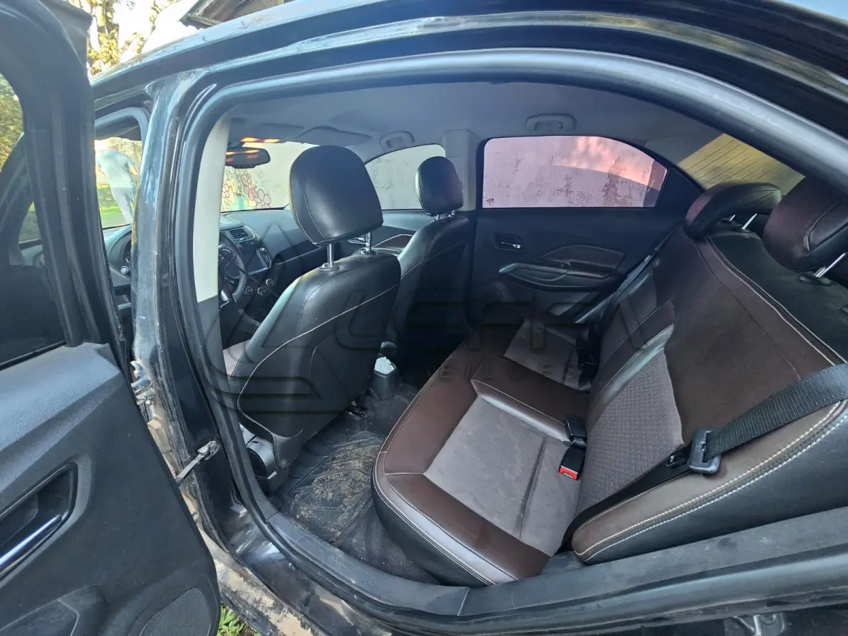 LOTE 002 - CHEVROLET/COBALT 18A LTZ Ano/modelo: 2016/2017
