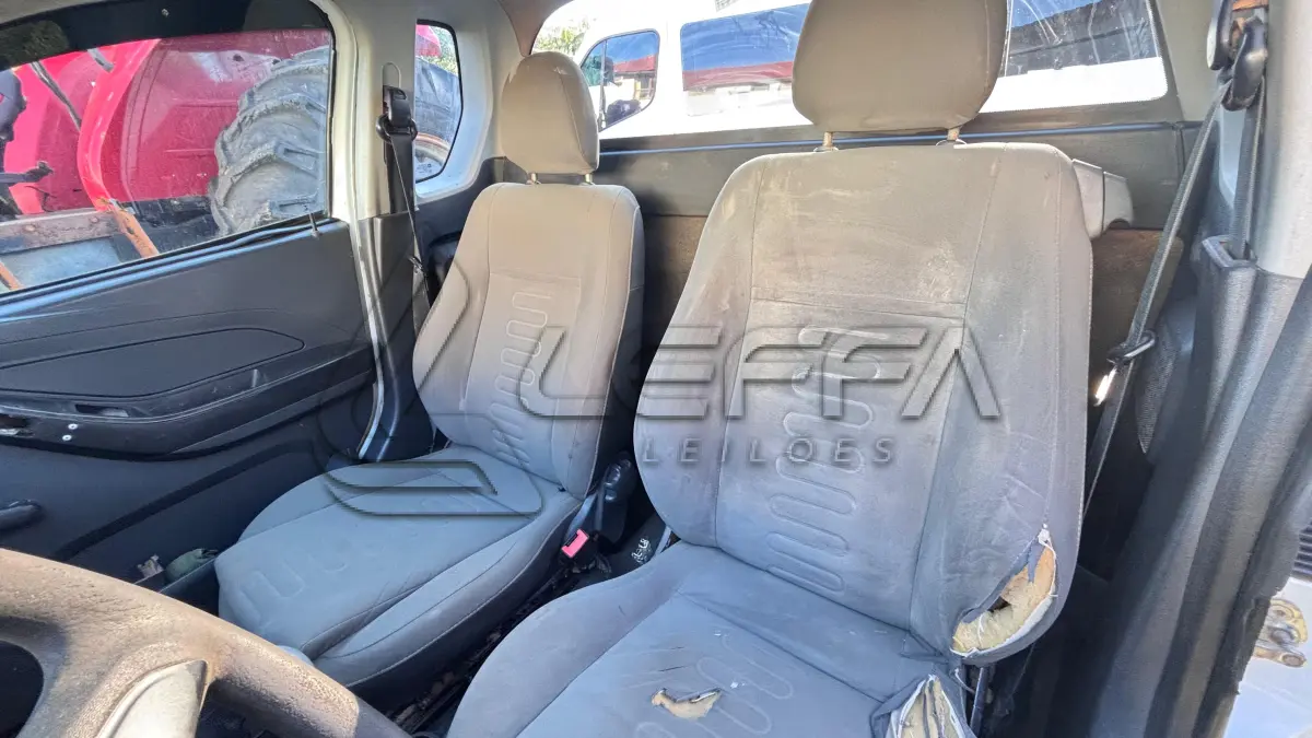 LOTE 003 - CHEVROLET/MONTANA LS Ano/modelo: 2011/2011