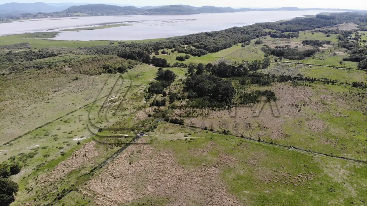 LOTE 001 - 52,27 HECTARES COM ACESSO PELA RODOVIA RS-389 (ESTRADA DO MAR), E TESTADA COM A LAGOA DA ITAPEVA, RONDINHA, ARROIO DO SAL/RS